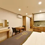 아파트호텔 Jasmin Elite & 4*