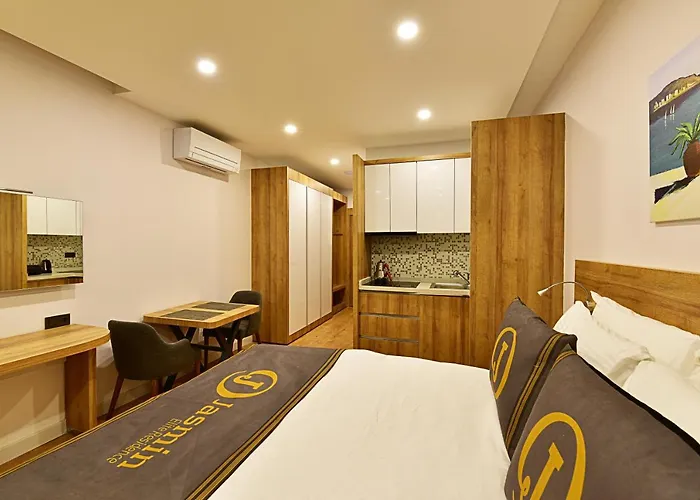 Jasmin Elite & Gumbet